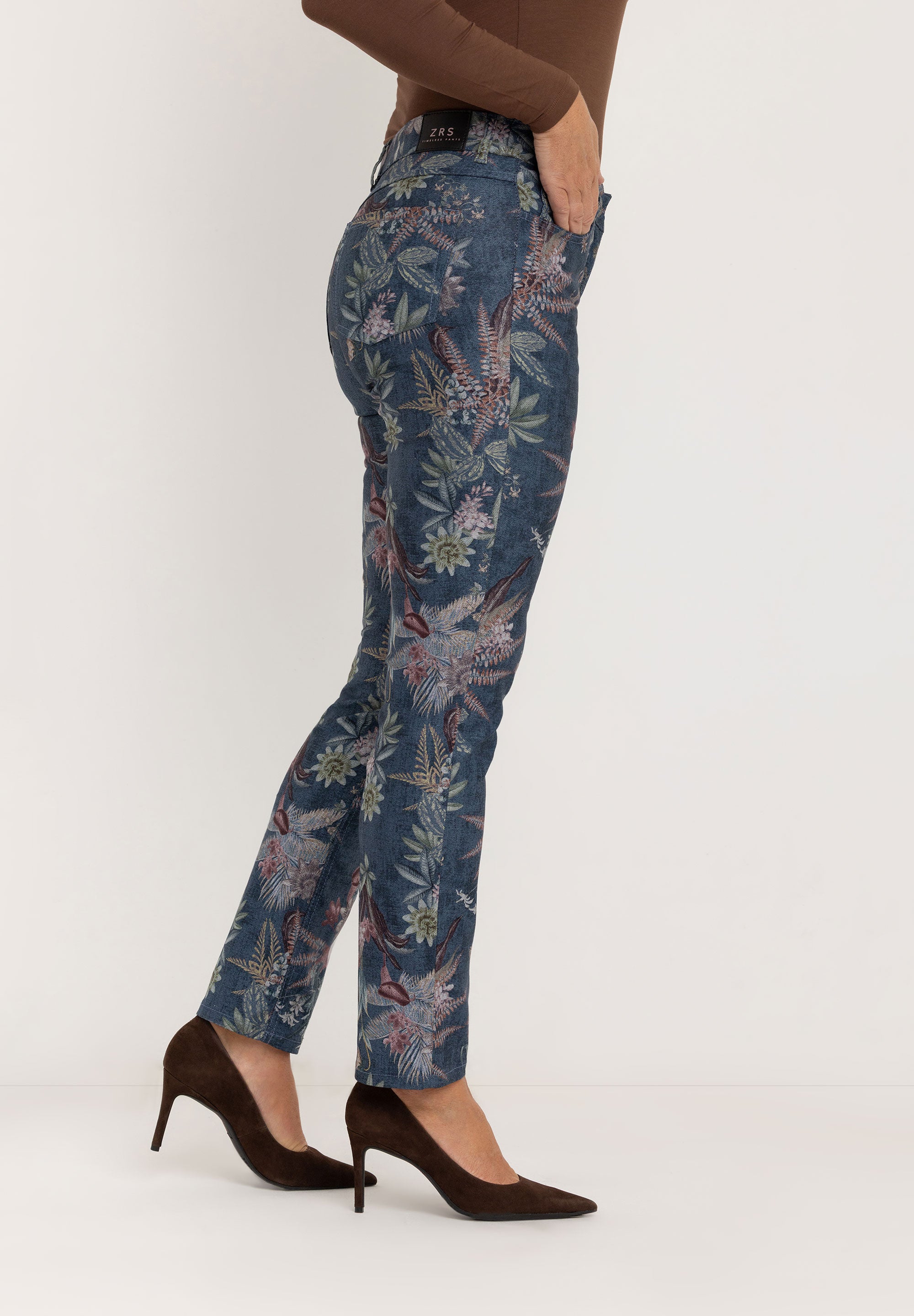 Kora Coloured Straight Broek | Passion Flower