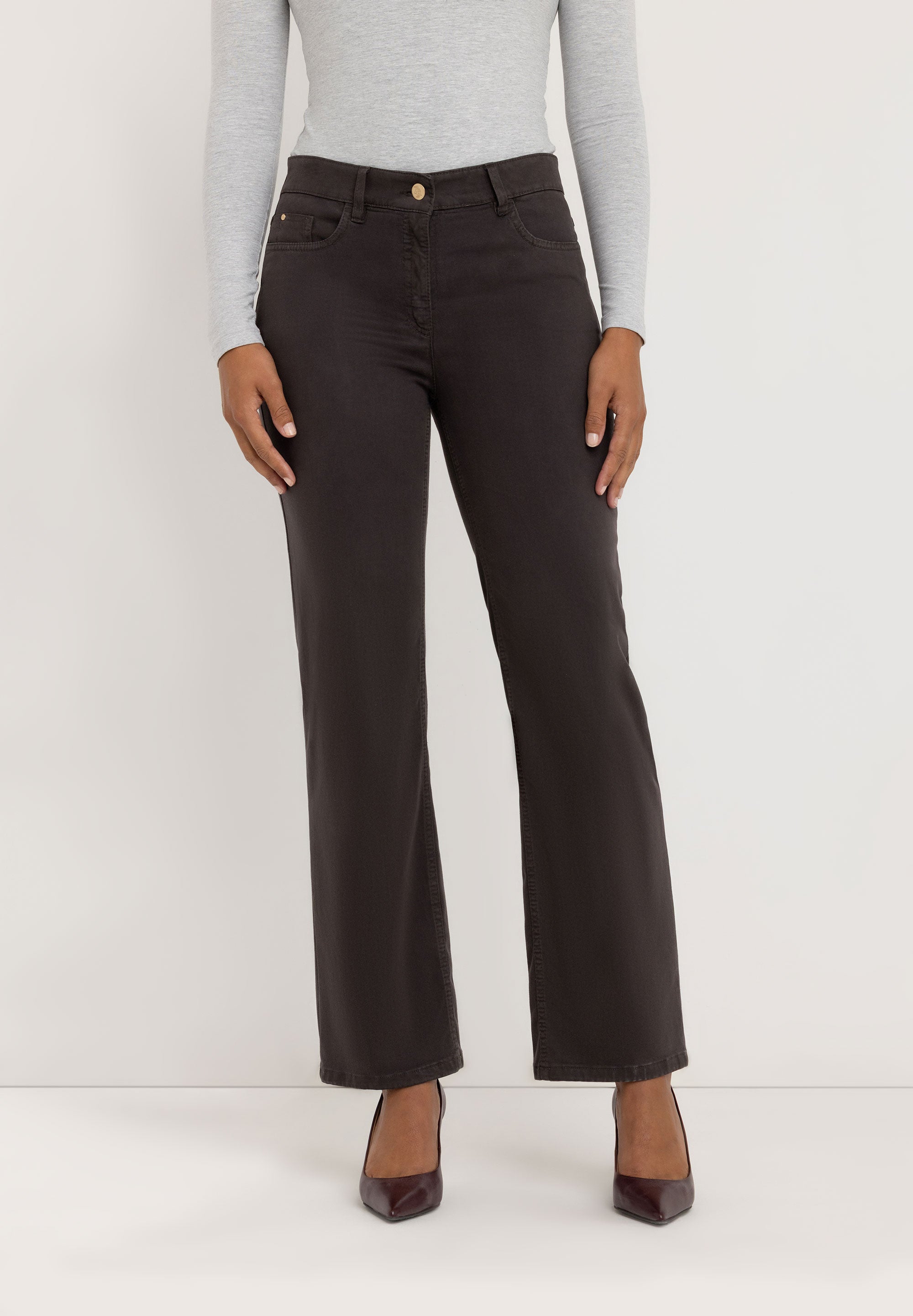 Kora Coloured Straight Broek | Black Coffee