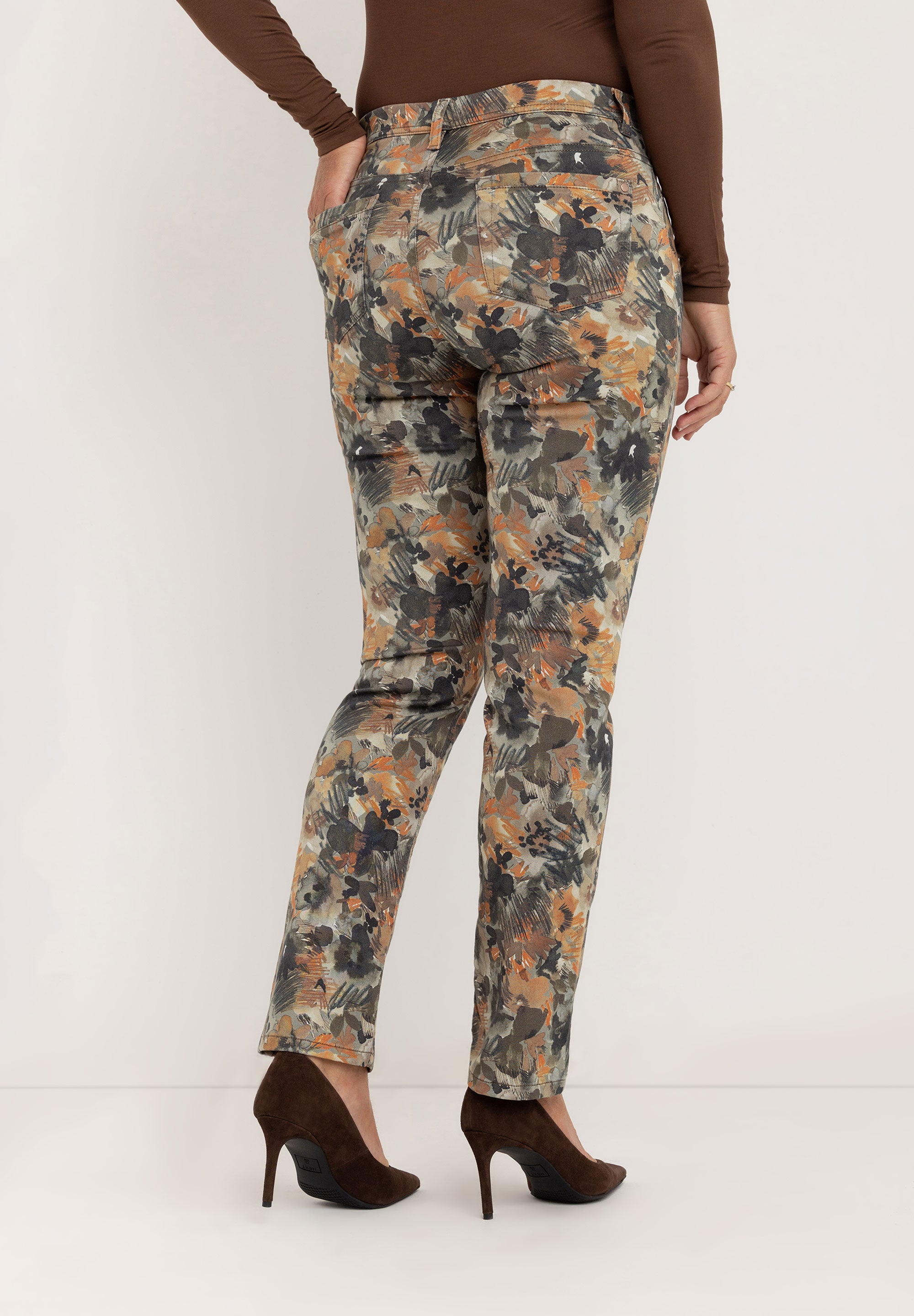 Ginie Slim Pants | Olive Brown