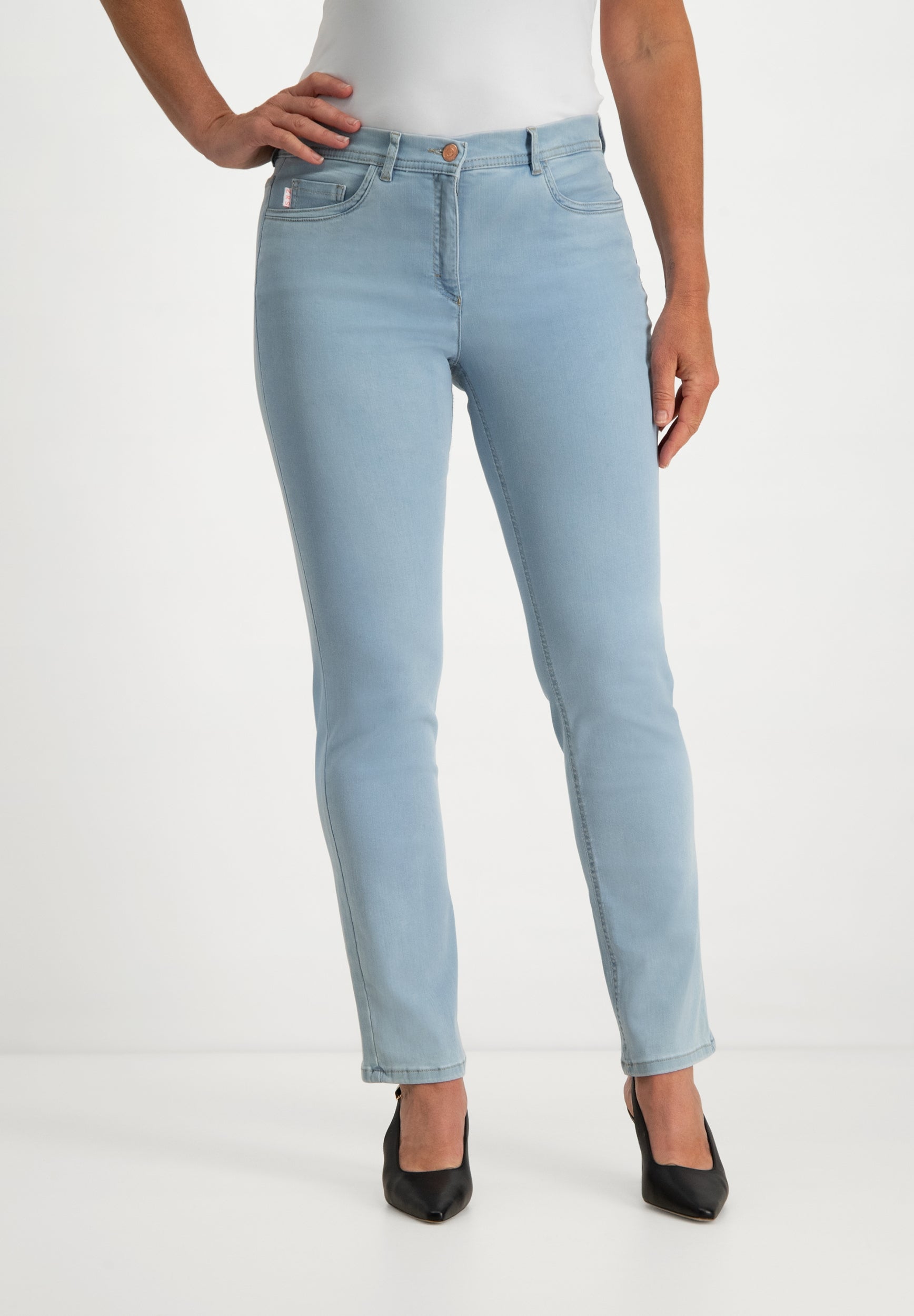 Ginie Slim Pants | Bleach