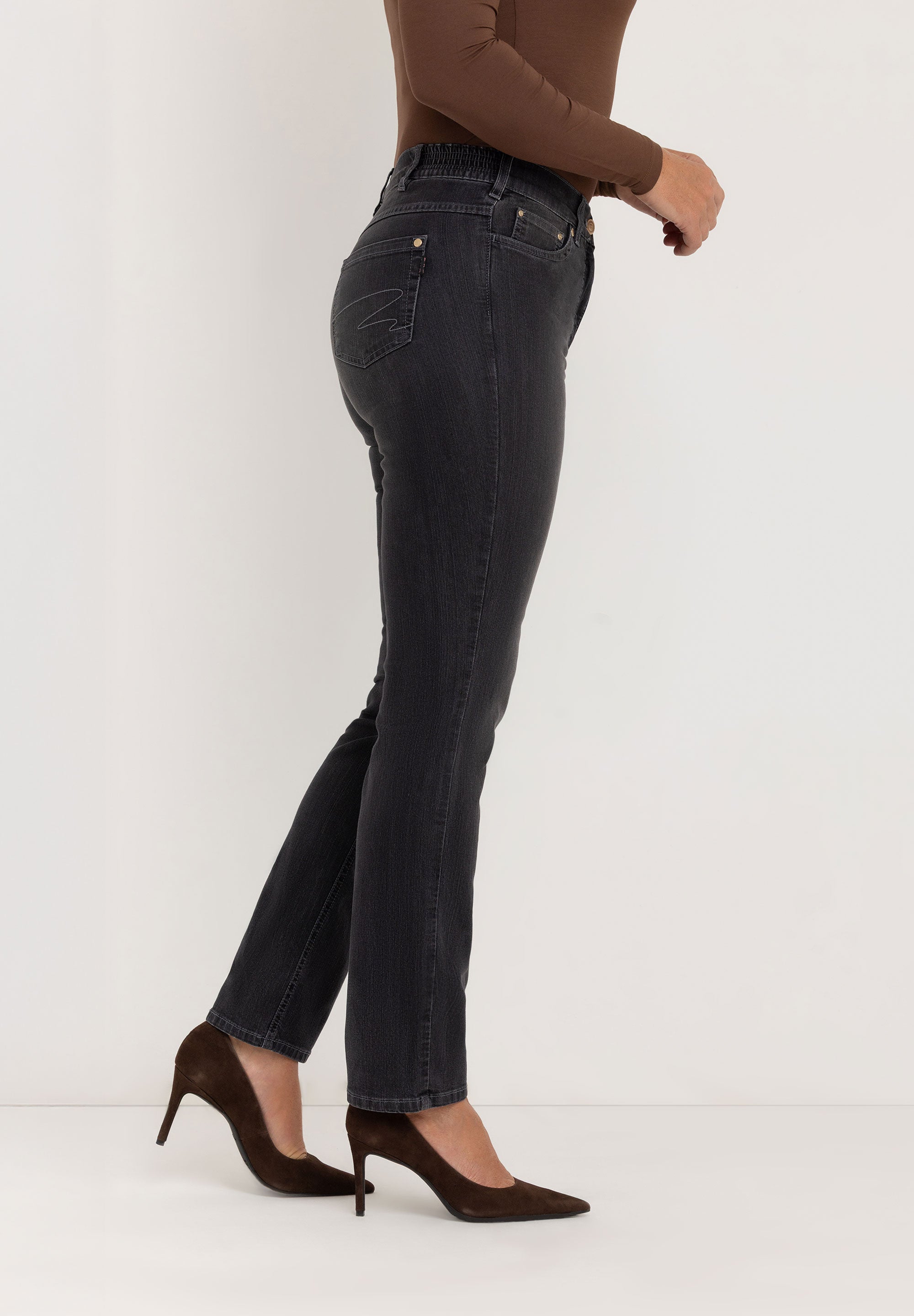 Gretha Regular Straight Jeans | Authentic Grey