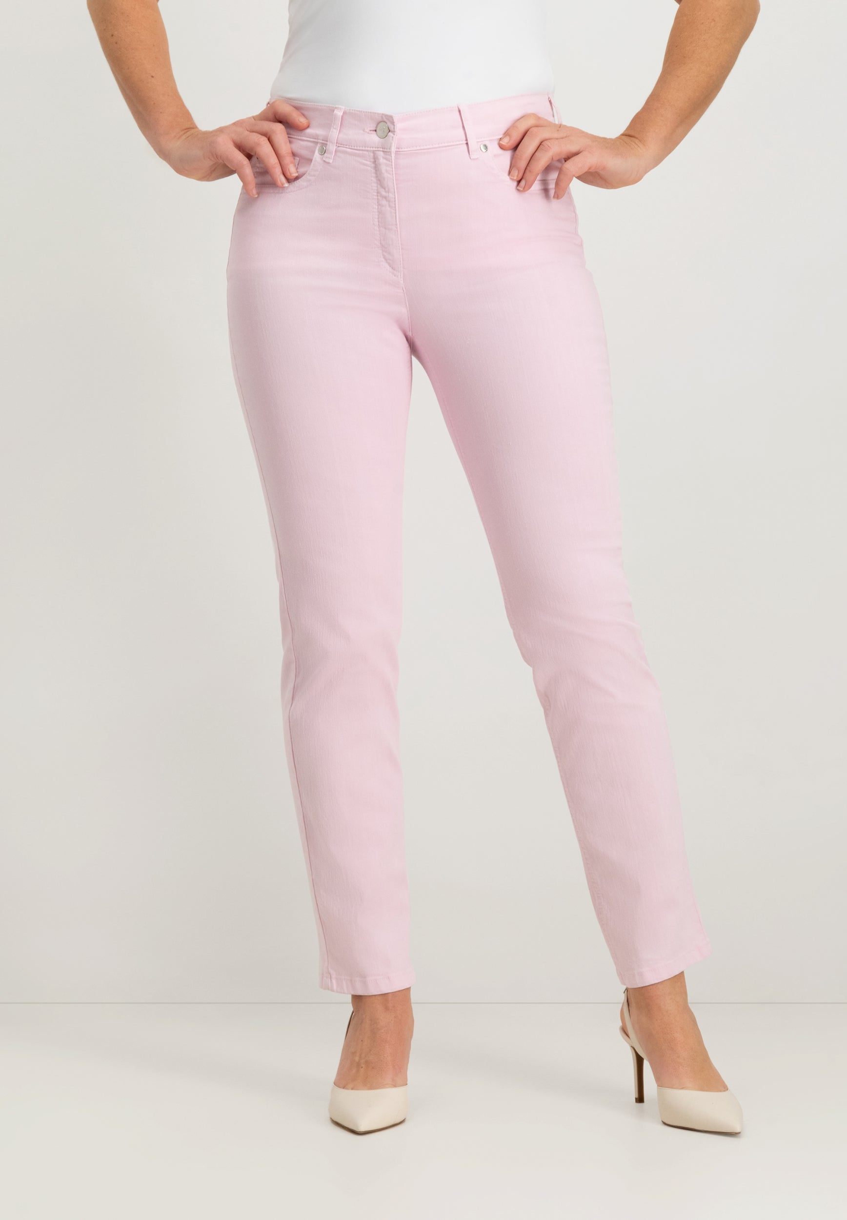Gretha Coloured Straight Jeans | Peony