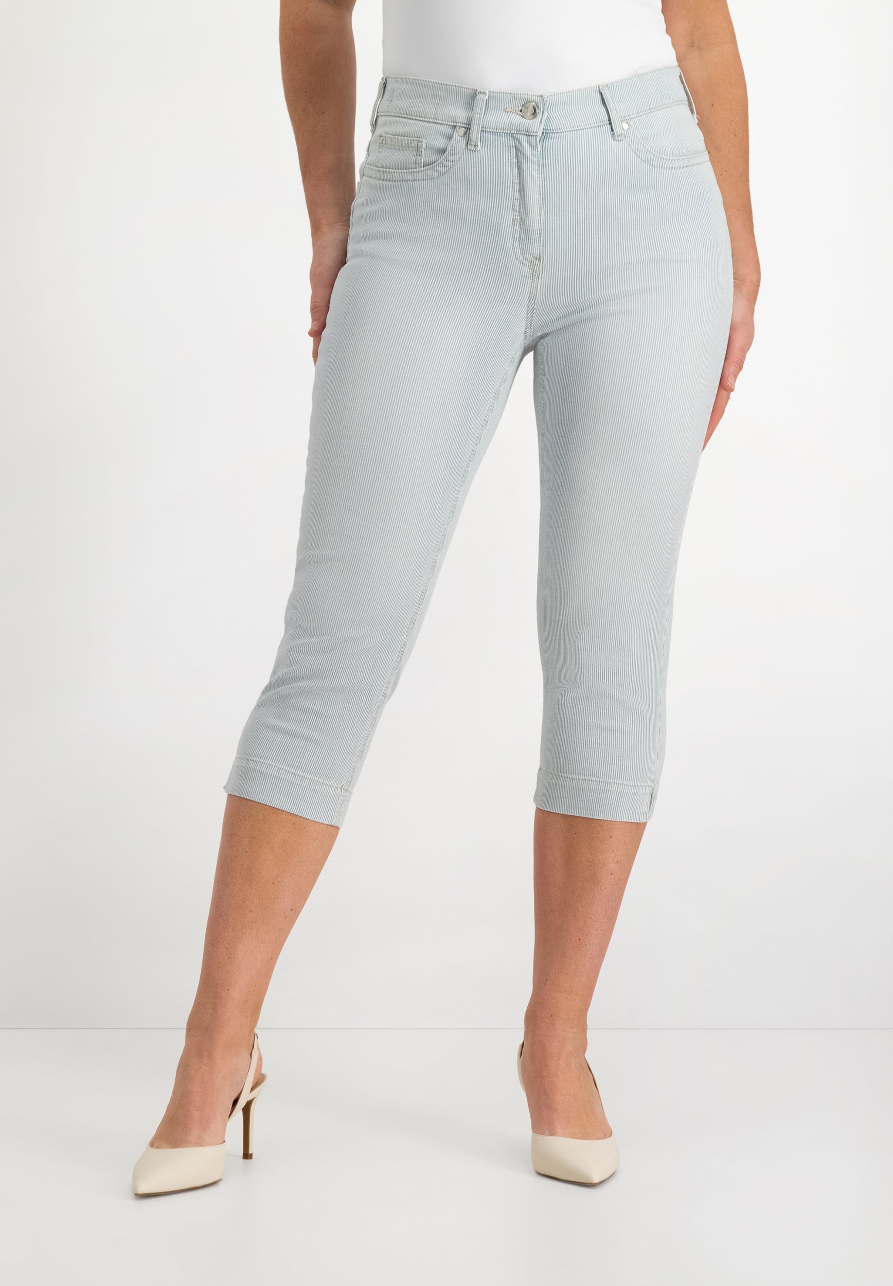 Gretha Cropped Jeans | Bleach Stripes