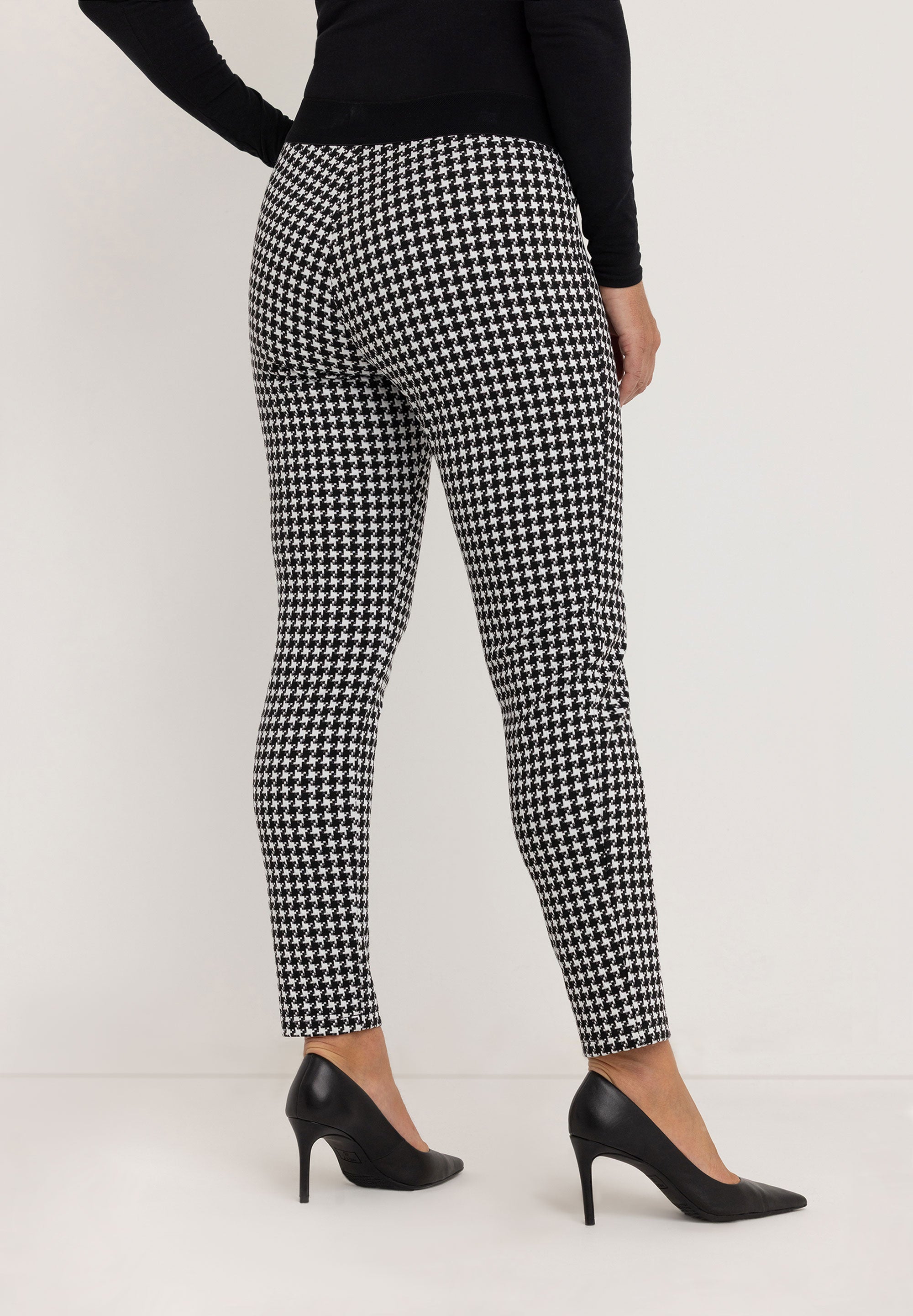 Laura Slim Cigarette Pants | Black Ecru