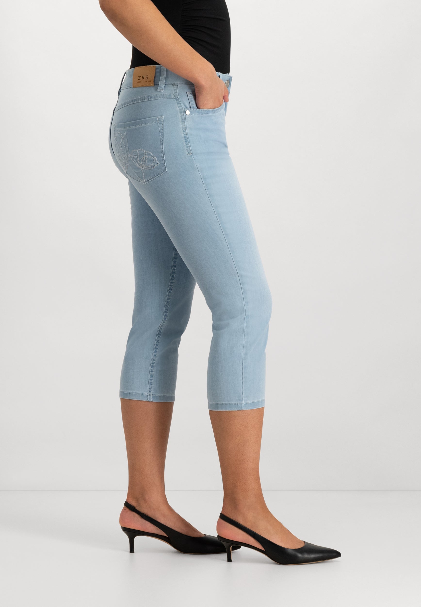 Kora Denim Cropped Jeans | Bleach