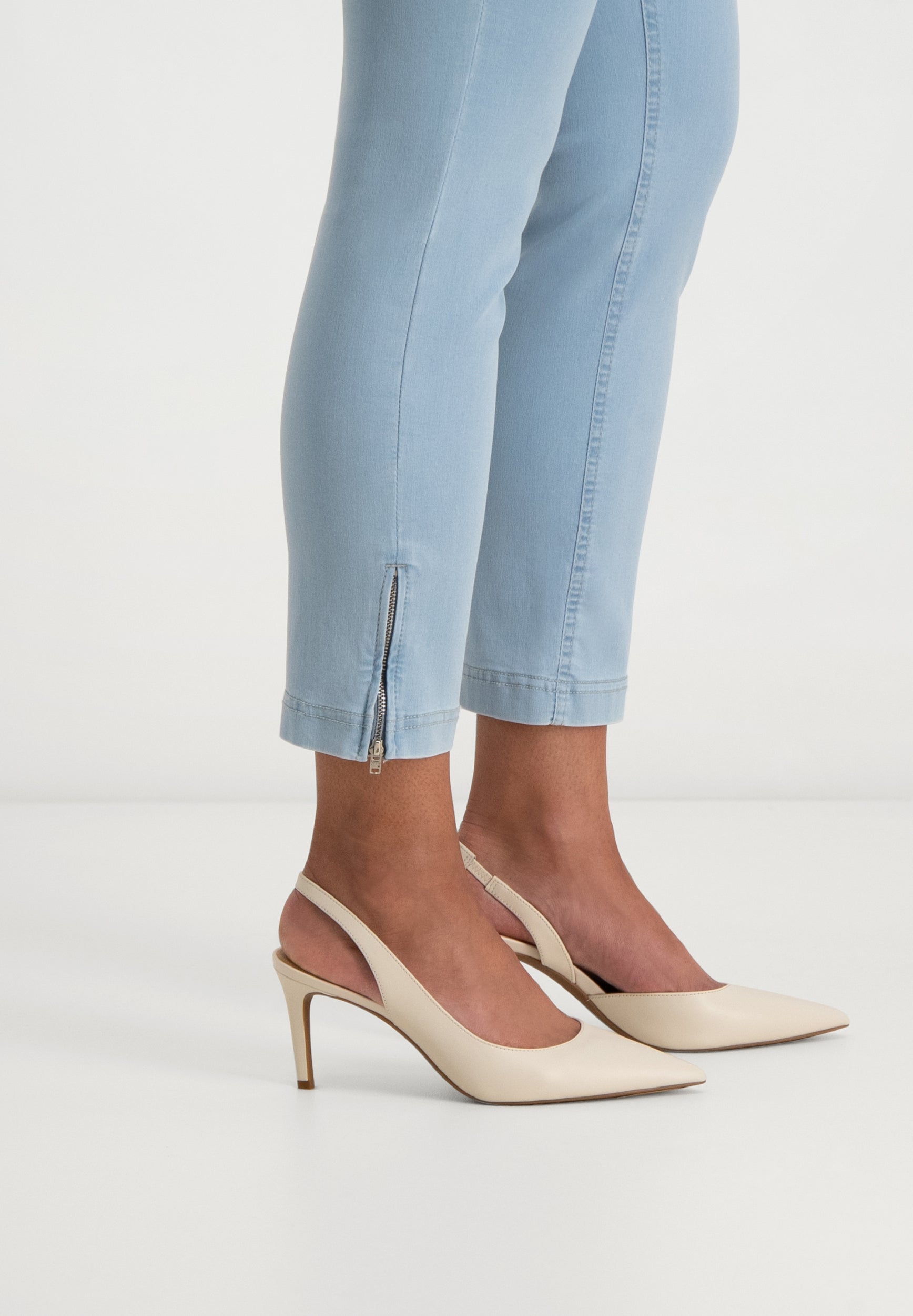 Twigie Skinny Jeans | Bleach