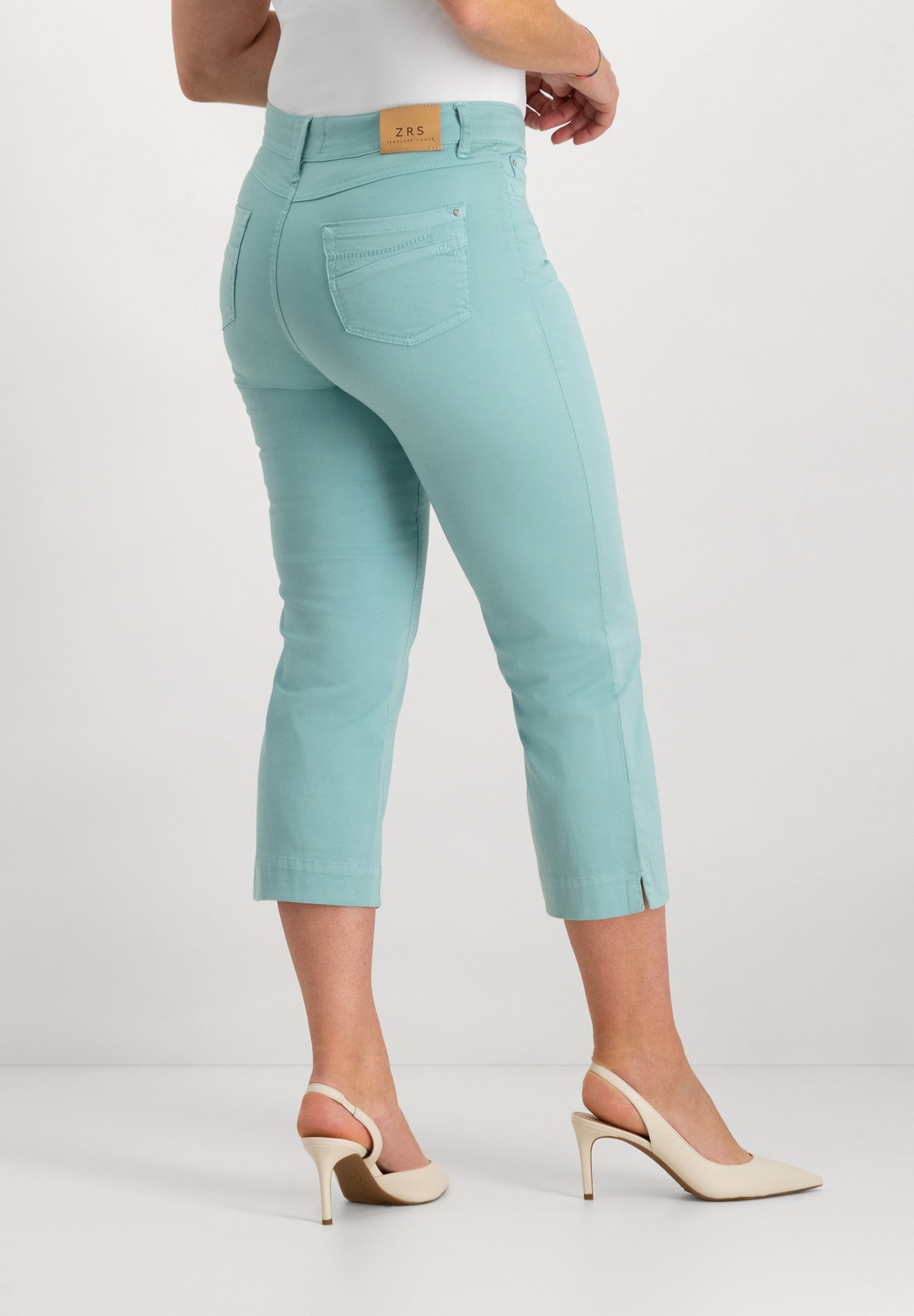 Kora Cropped Pants | Light Grey Aqua